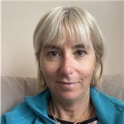 Sei alla ricerca di un insegnante serio e competente? Allora contattami sarò molto lieta di aiutarti!